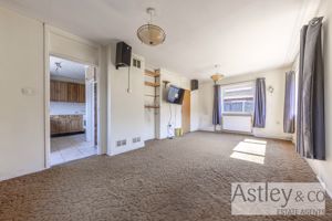 lounge- click for photo gallery